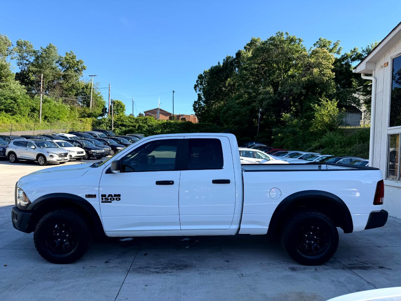 RAM 1500 Classic Tradesman Quad Cab 4WD 2021
