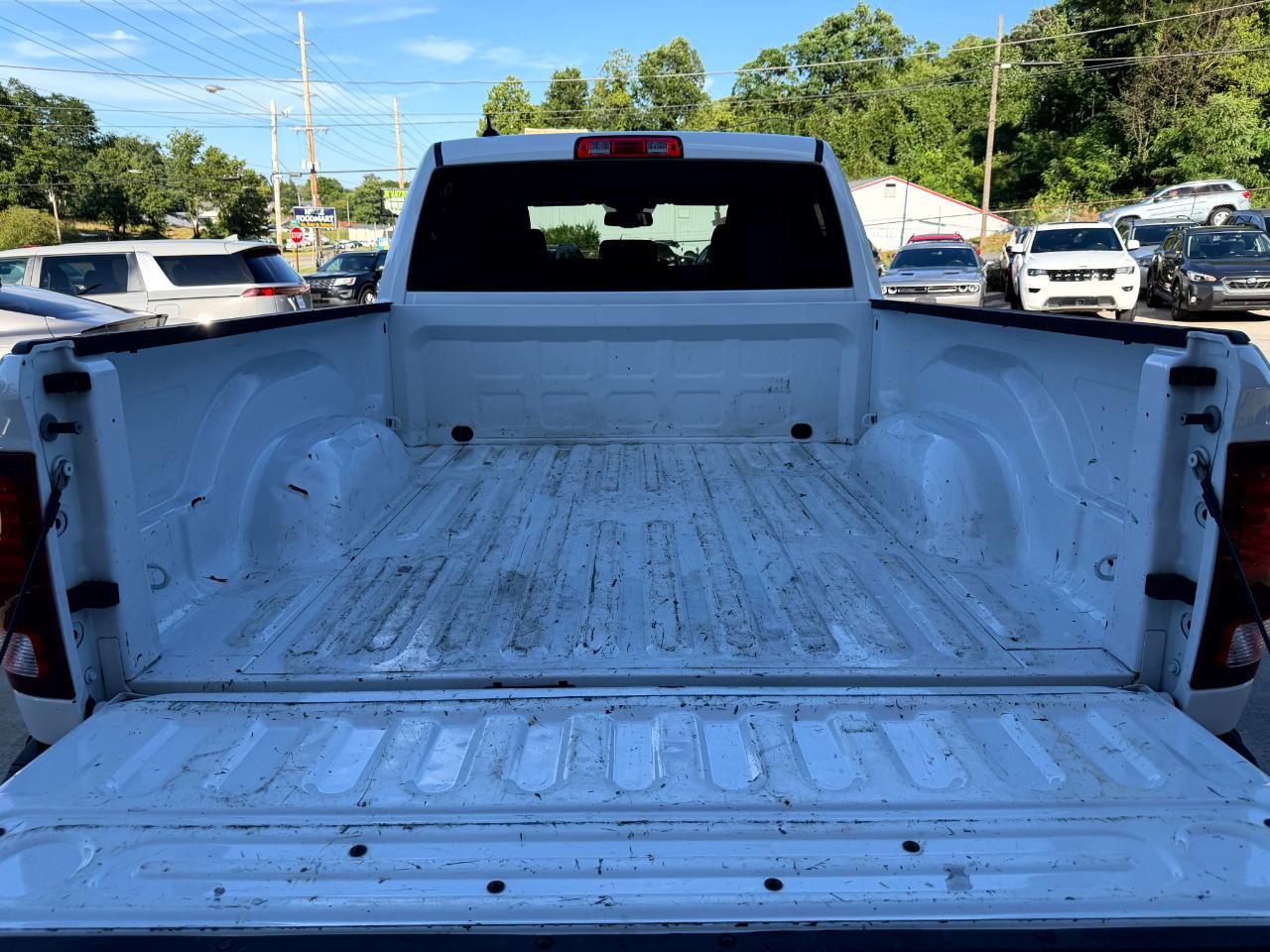RAM 1500 Classic Tradesman Quad Cab 4WD 2021