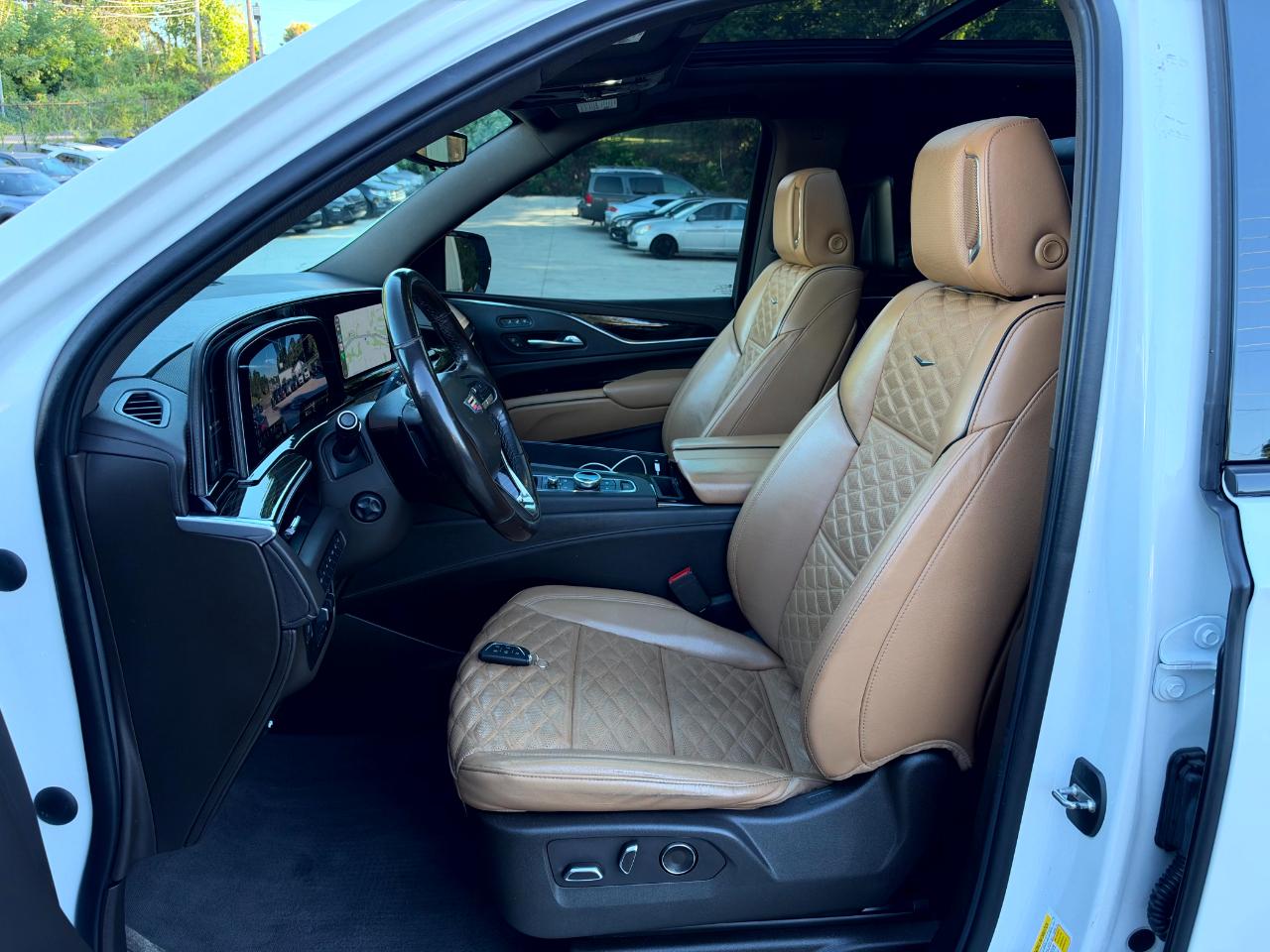 Cadillac Escalade ESV Sport AWD 2021