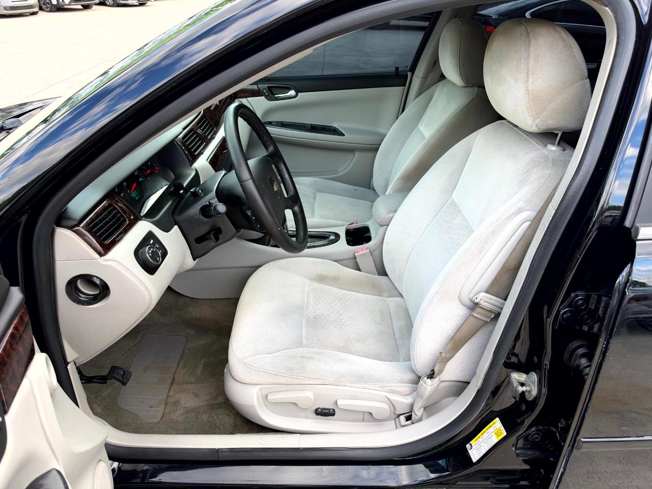 Chevrolet Impala LS 2012