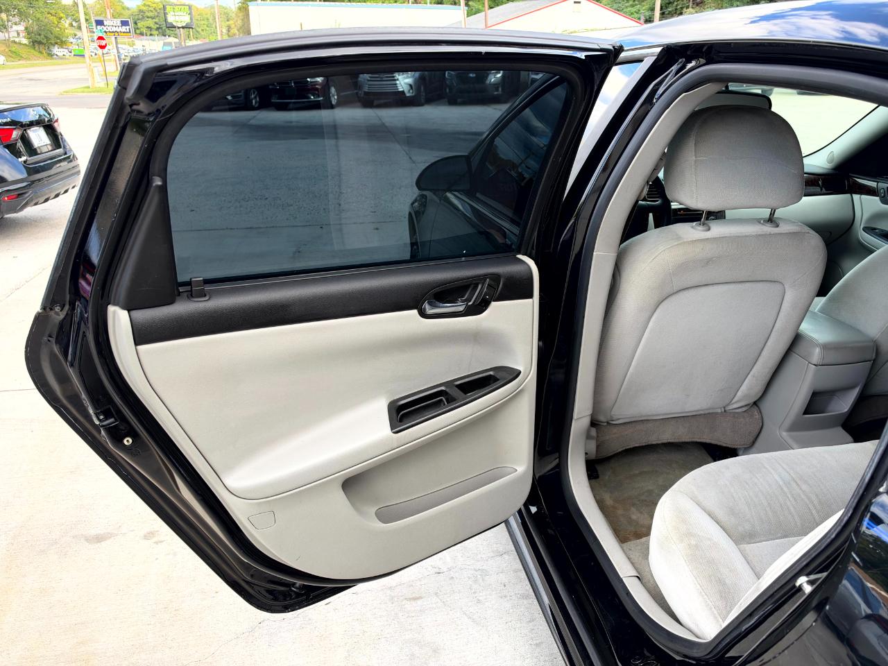 Chevrolet Impala LS 2012