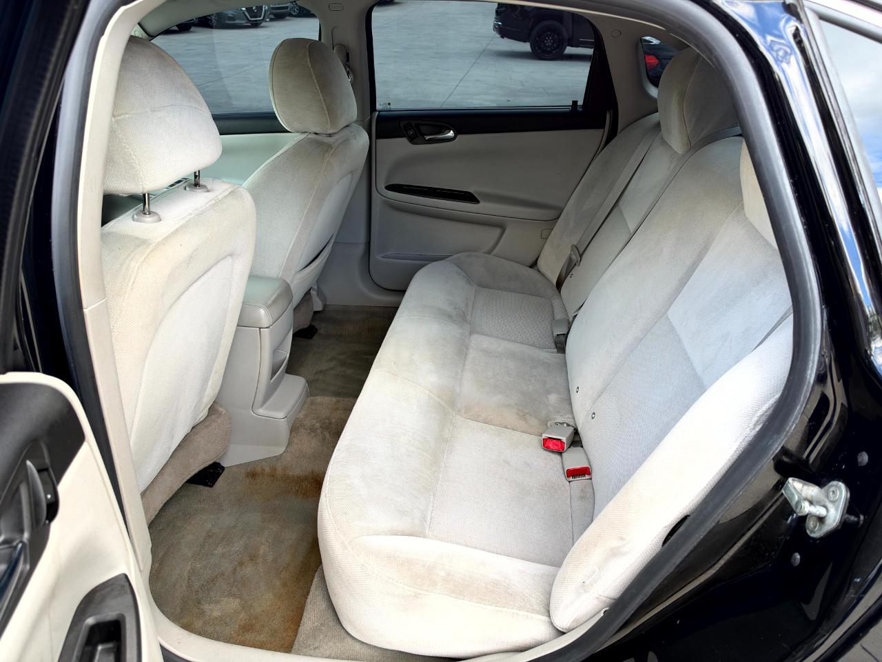 Chevrolet Impala LS 2012