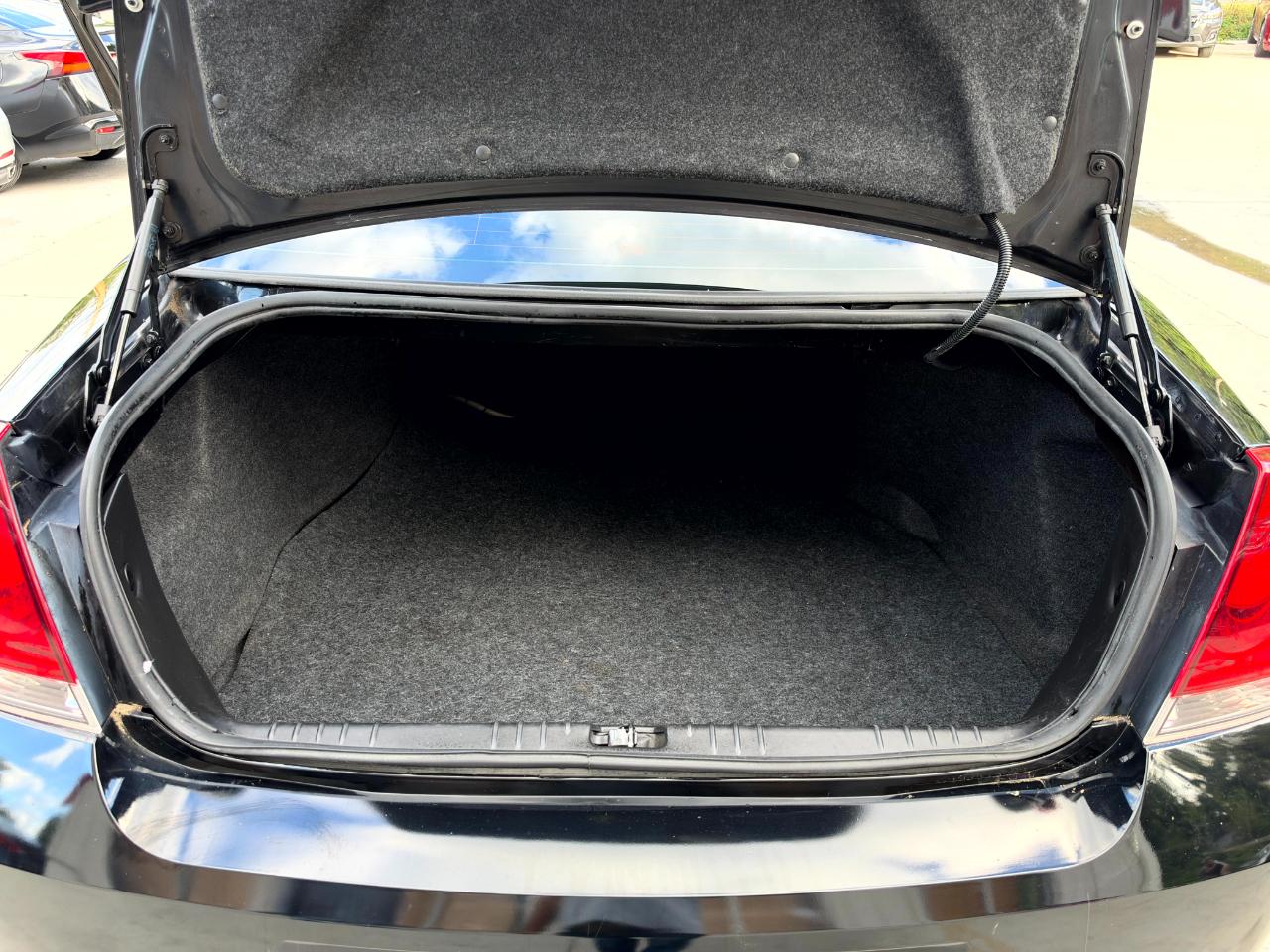 Chevrolet Impala LS 2012