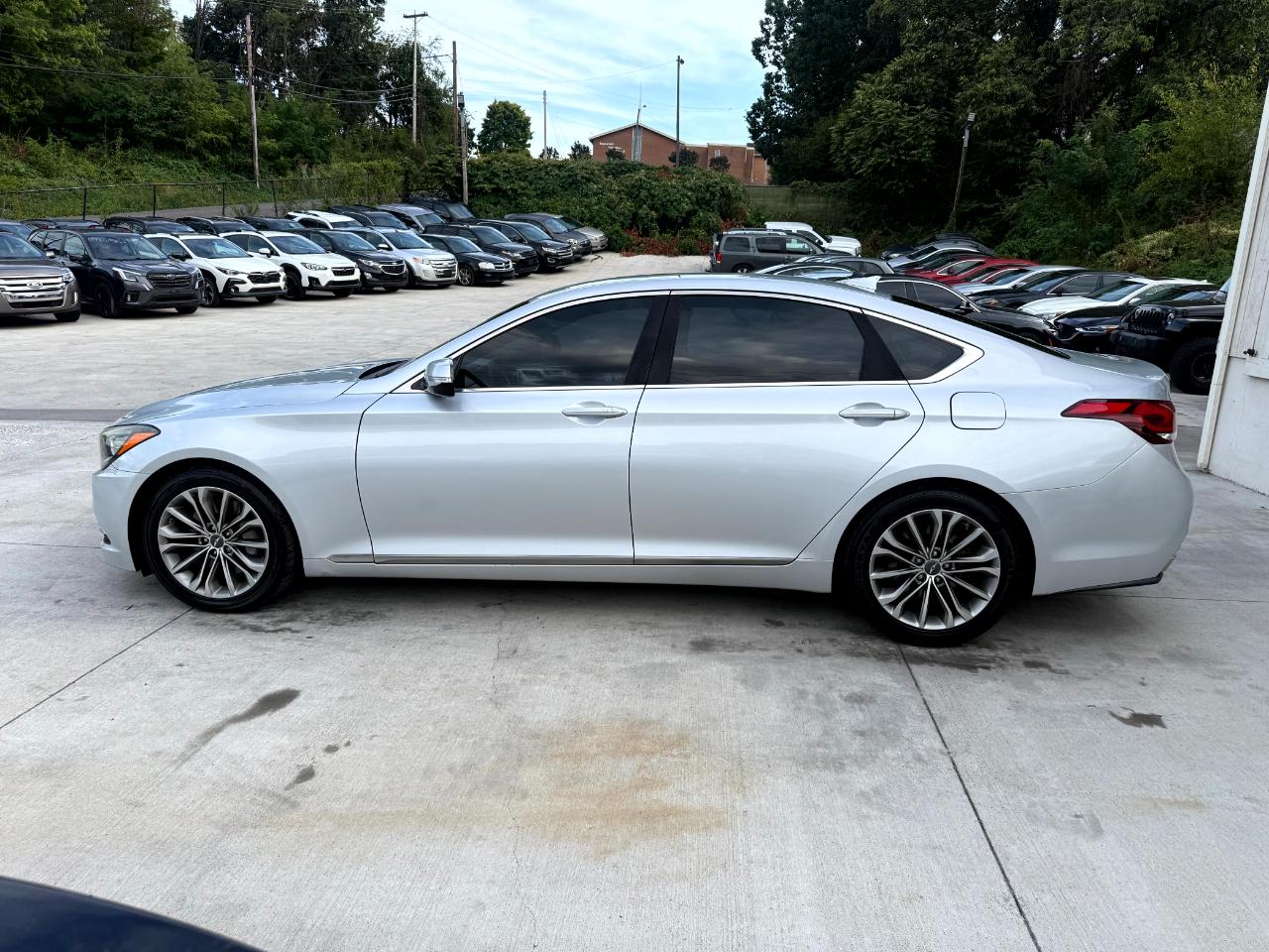 Hyundai Genesis 3.8L 2015