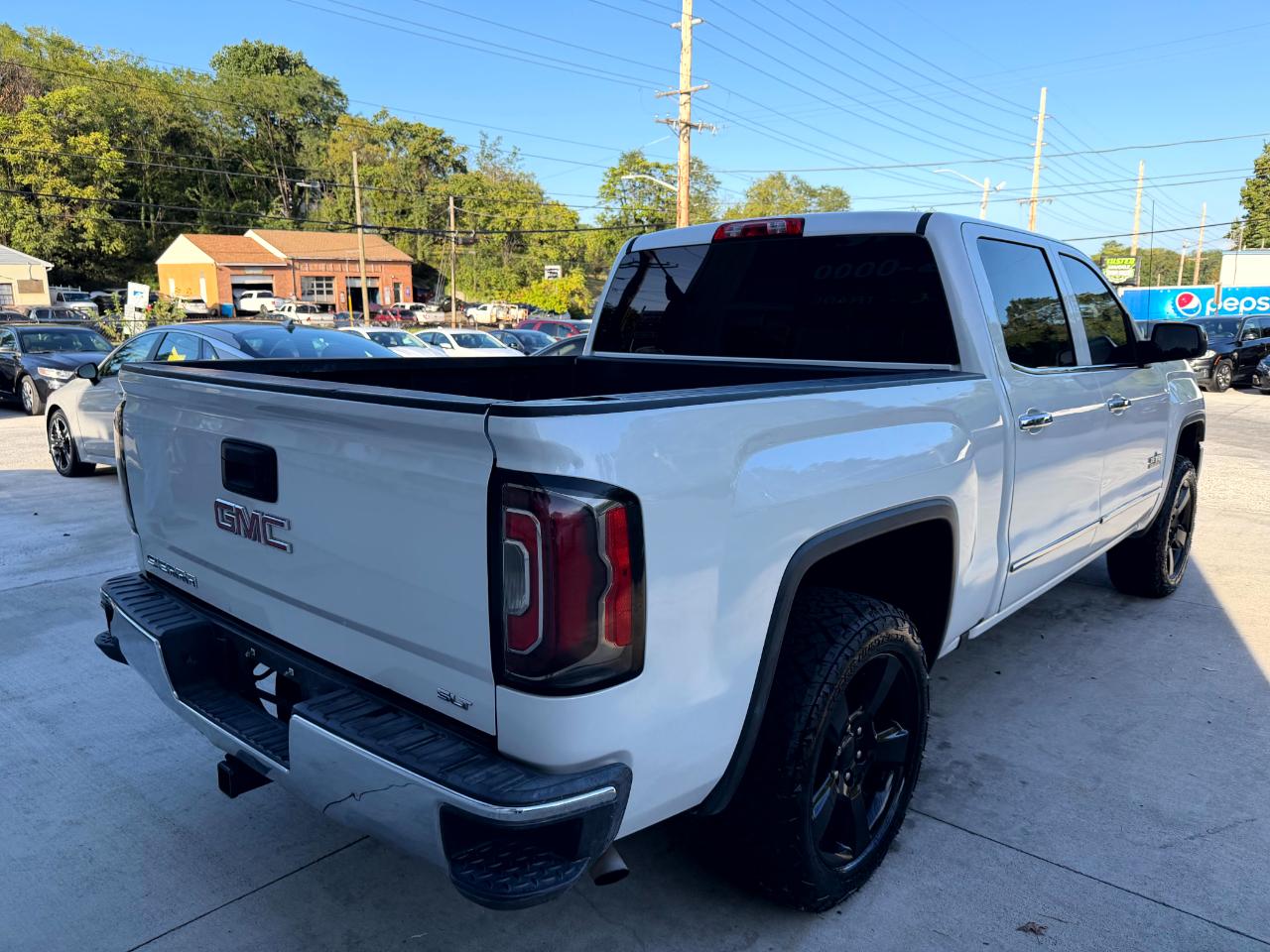 GMC Sierra 1500 SLT Crew Cab Short Box 4WD 2018