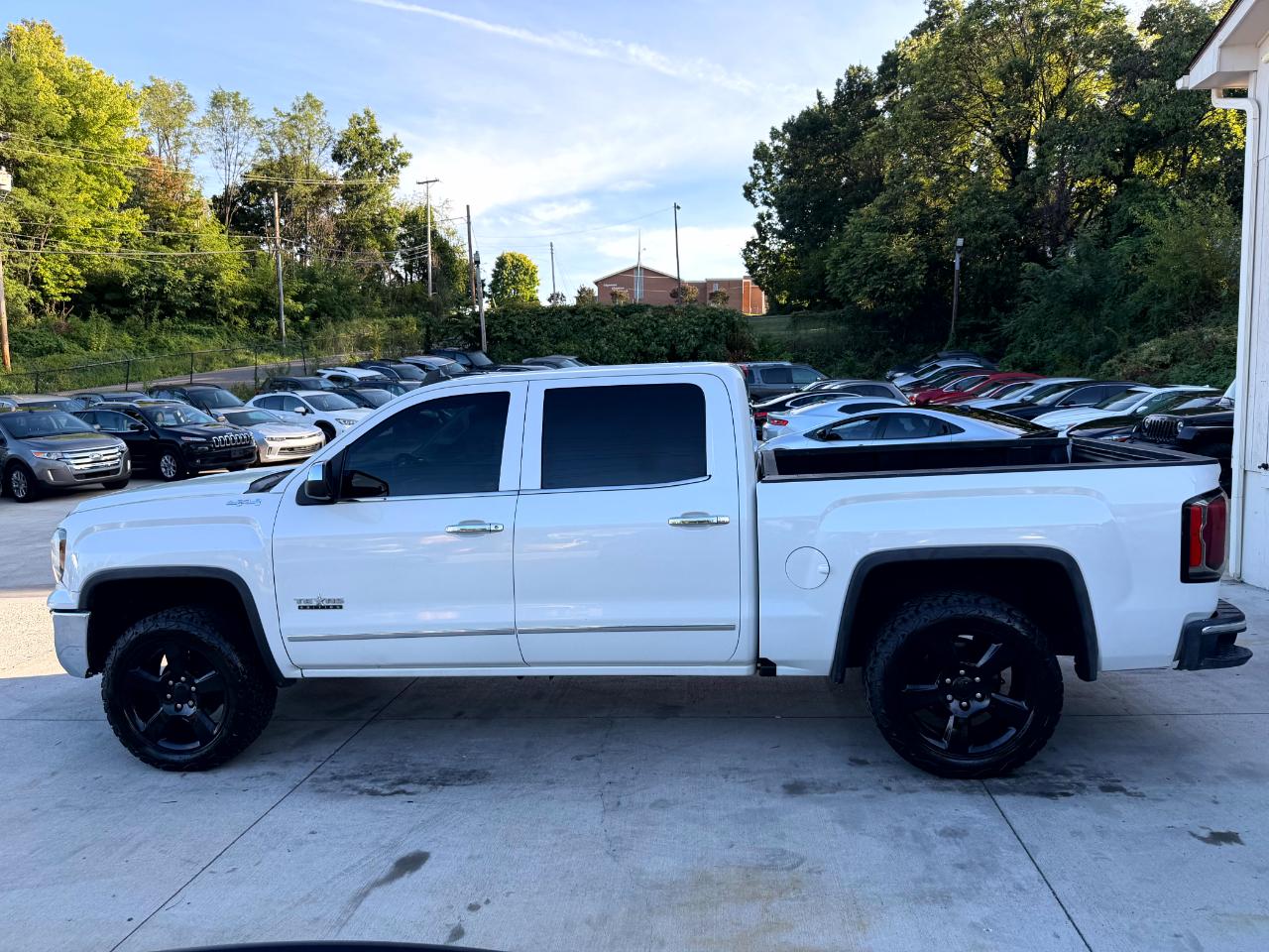 GMC Sierra 1500 SLT Crew Cab Short Box 4WD 2018