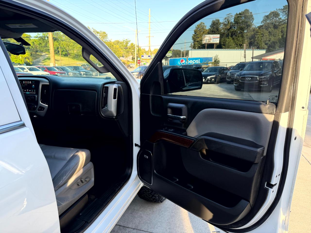 GMC Sierra 1500 SLT Crew Cab Short Box 4WD 2018