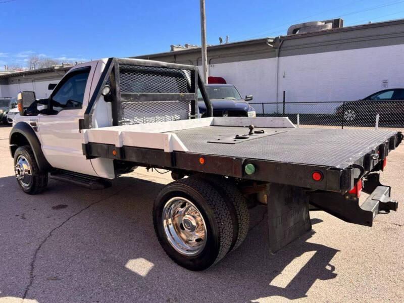 Ford F-550 DRW 4WD 2010