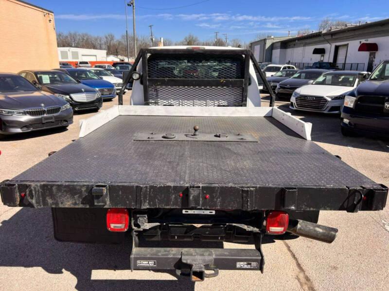 Ford F-550 DRW 4WD 2010