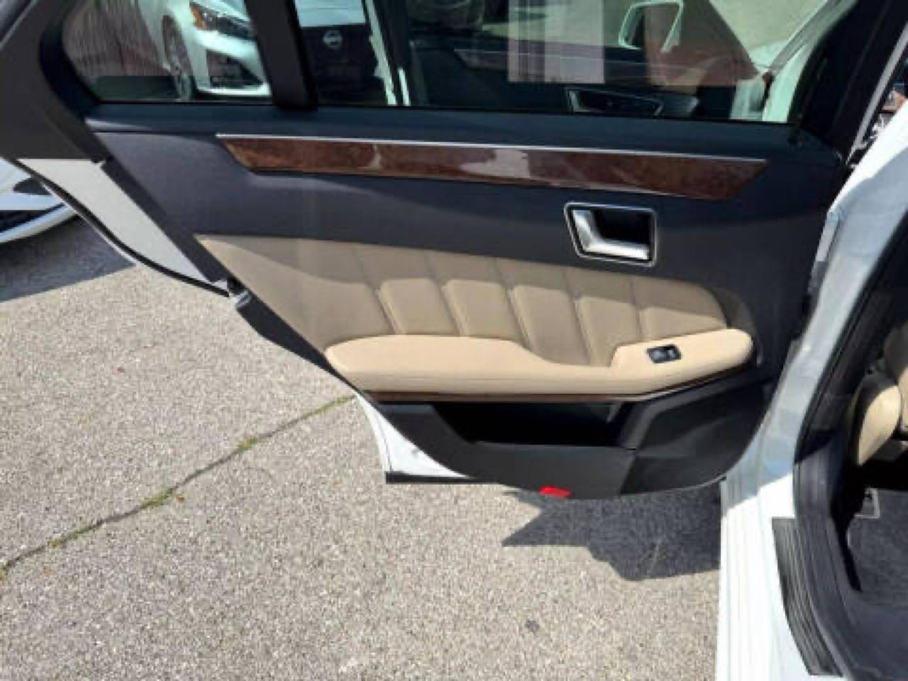 Mercedes-Benz E-Class E350 Sedan 2013