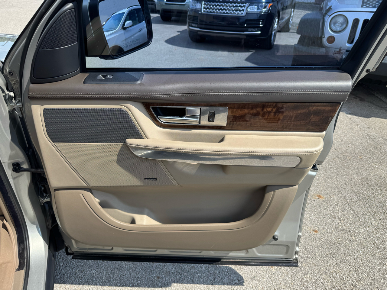 Land Rover Range Rover Sport HSE 2011 Land Rover Range Rover Sport HSE 2011