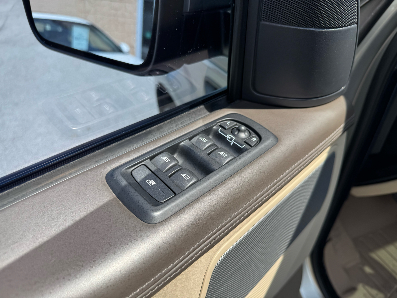 Land Rover Range Rover Sport HSE 2011 Land Rover Range Rover Sport HSE 2011