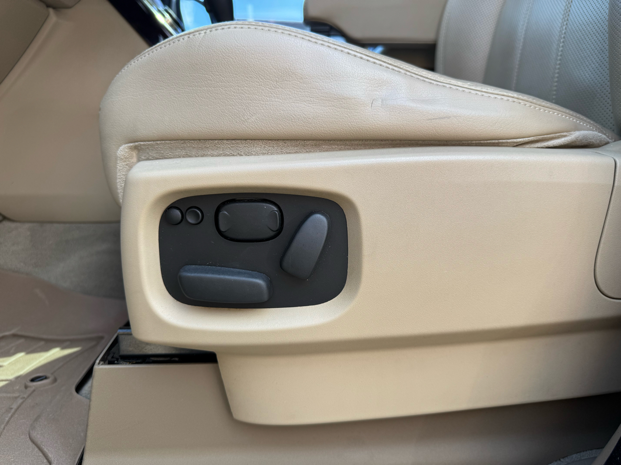 Land Rover Range Rover Sport HSE 2011 Land Rover Range Rover Sport HSE 2011