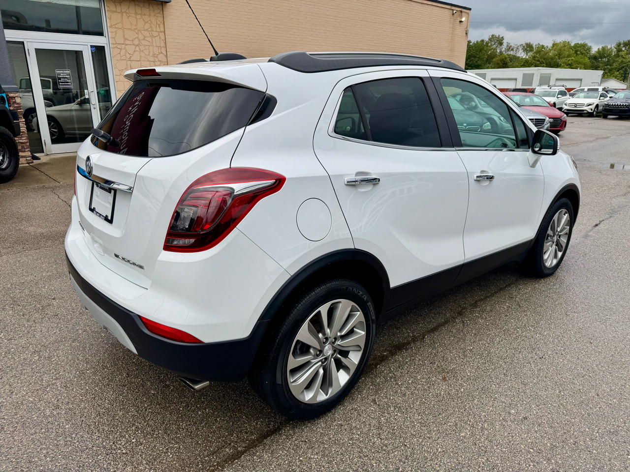2017 Buick Encore Preferred photo 4