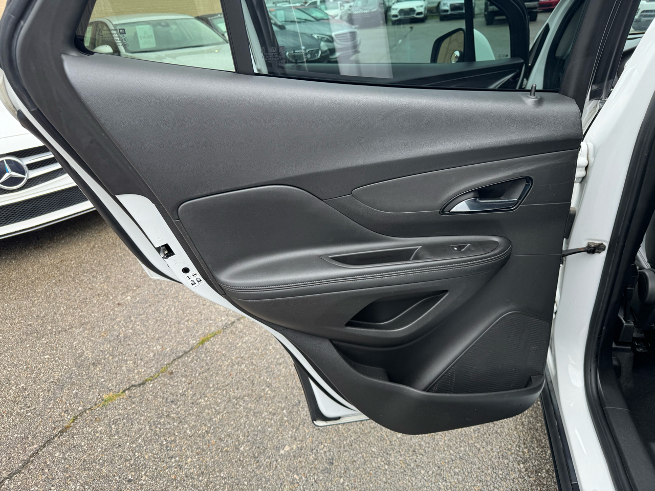 2017 Buick Encore Preferred photo 13