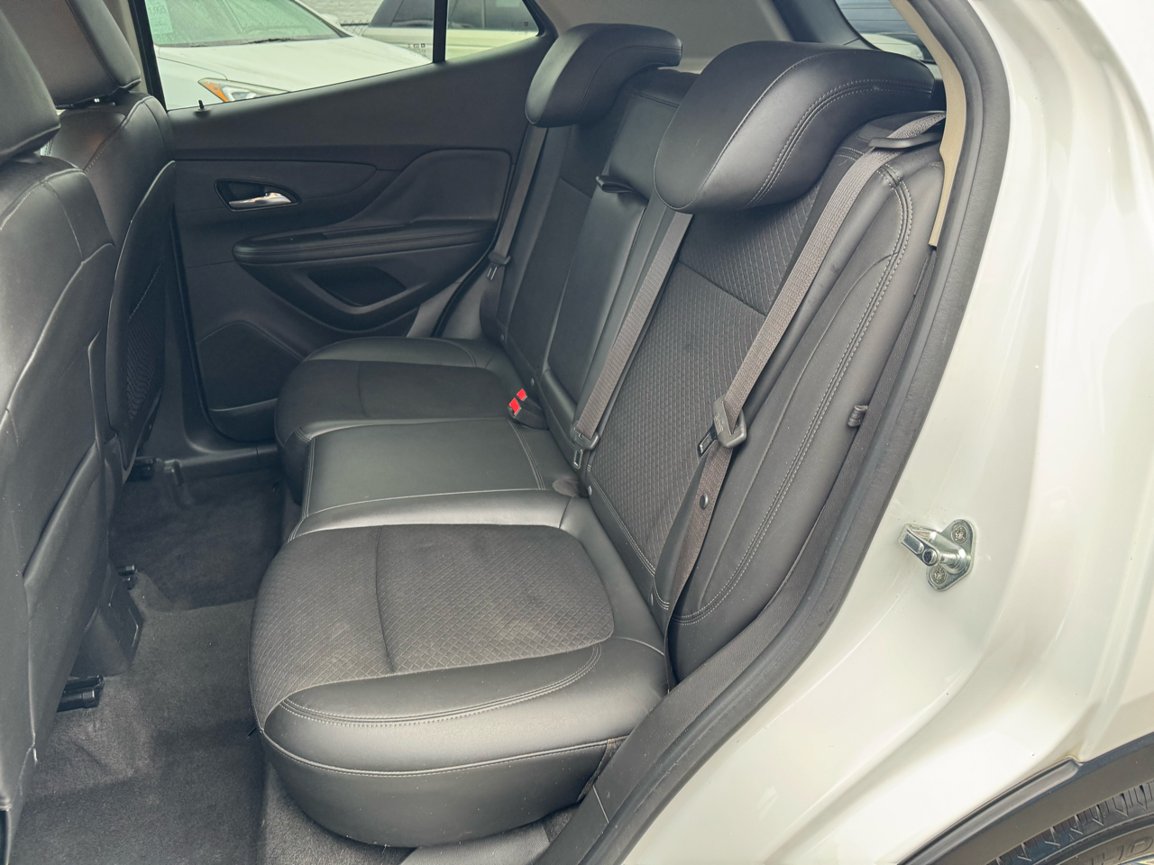 2017 Buick Encore Preferred photo 14