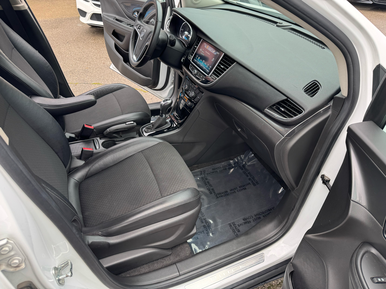 2017 Buick Encore Preferred photo 18