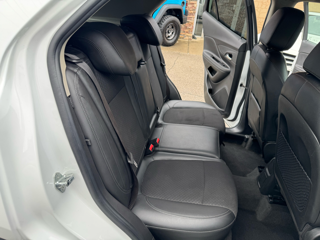 2017 Buick Encore Preferred photo 20