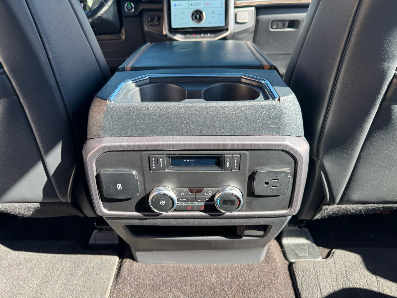 Ford Expedition Platinum 4WD 2022 Ford Expedition Platinum 4WD 2022