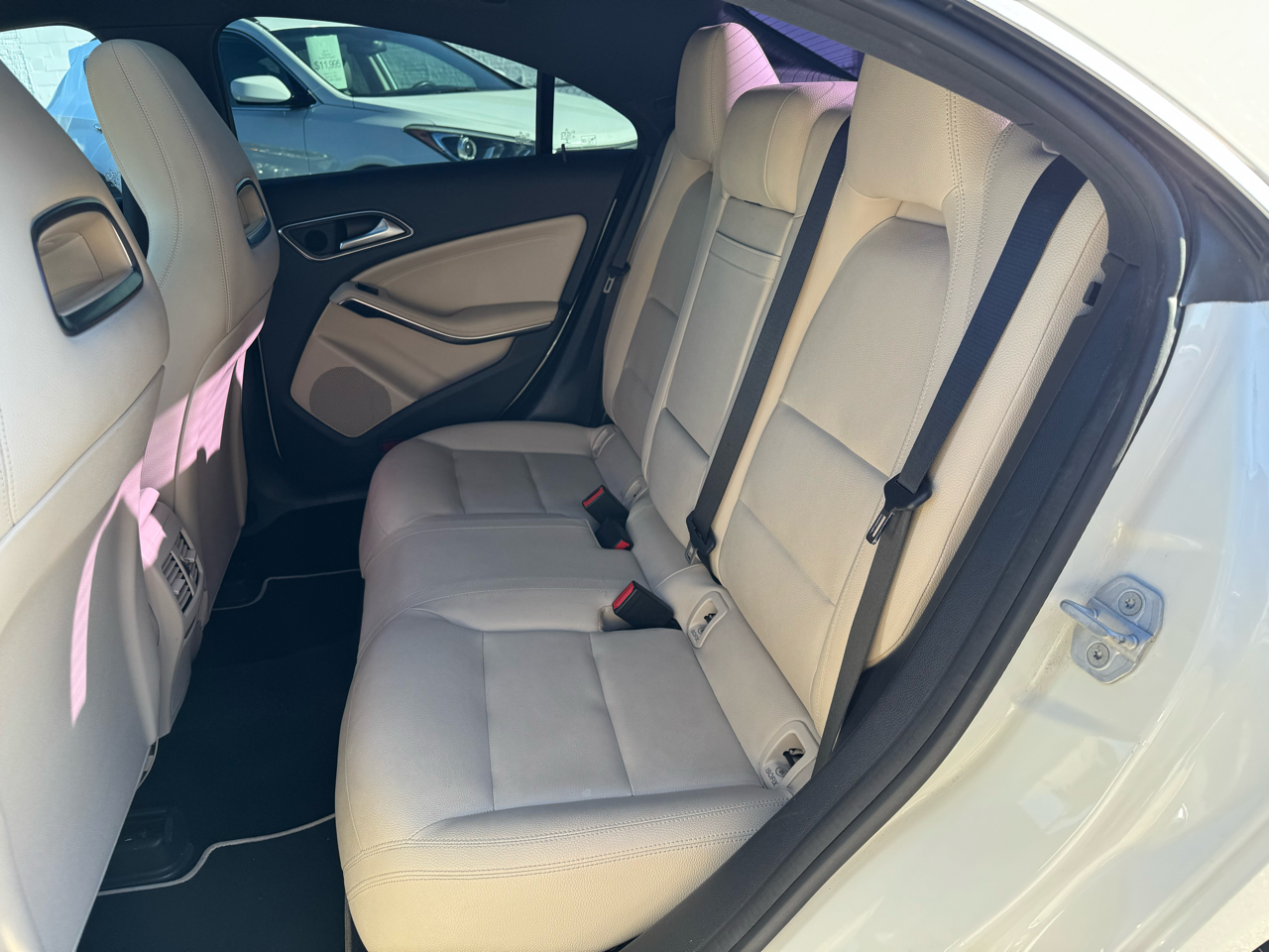 Mercedes-Benz CLA-Class CLA250 4MATIC 2016 Mercedes-Benz CLA-Class CLA250 4MATIC 2016