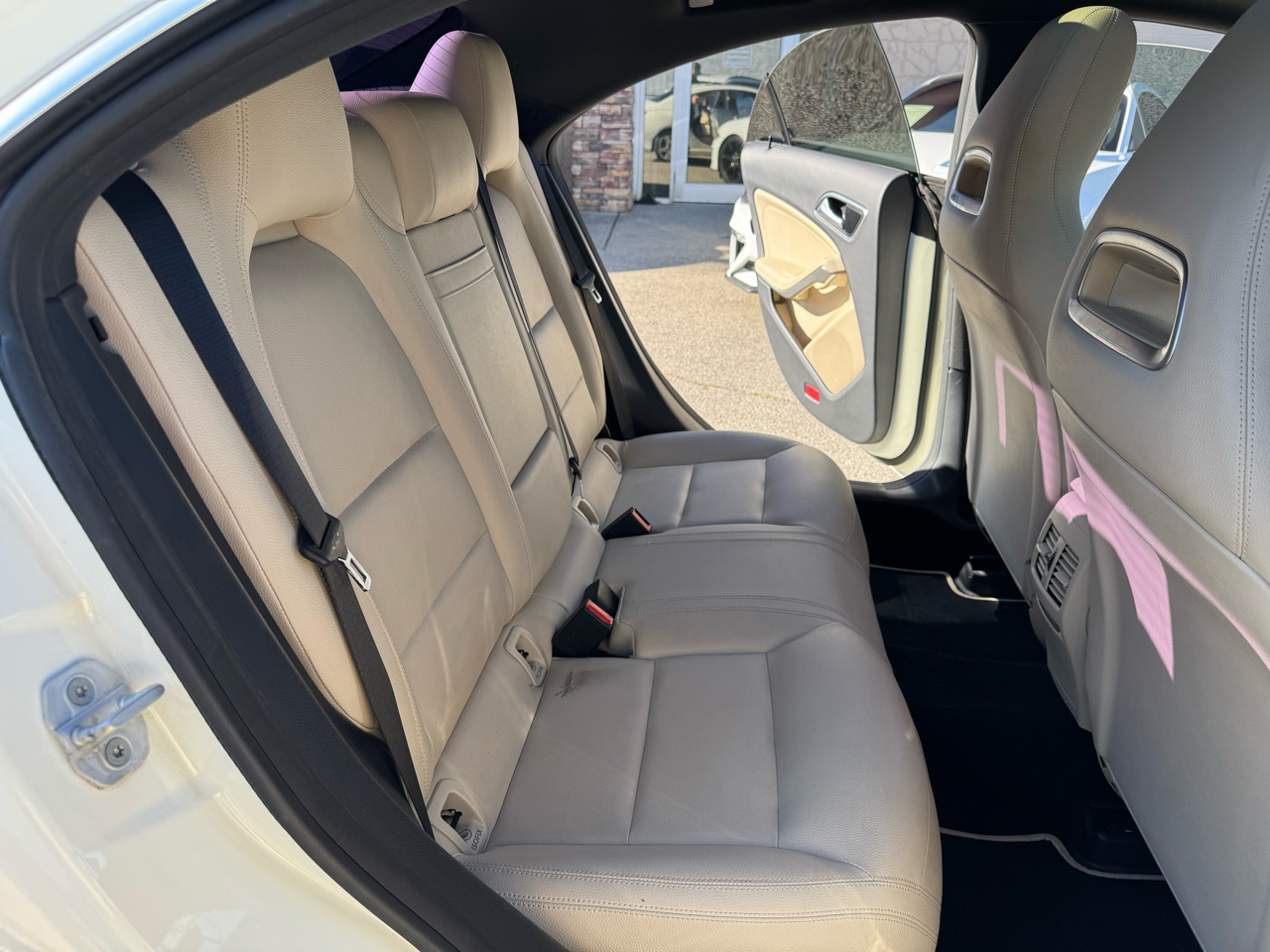 Mercedes-Benz CLA-Class CLA250 4MATIC 2016 Mercedes-Benz CLA-Class CLA250 4MATIC 2016