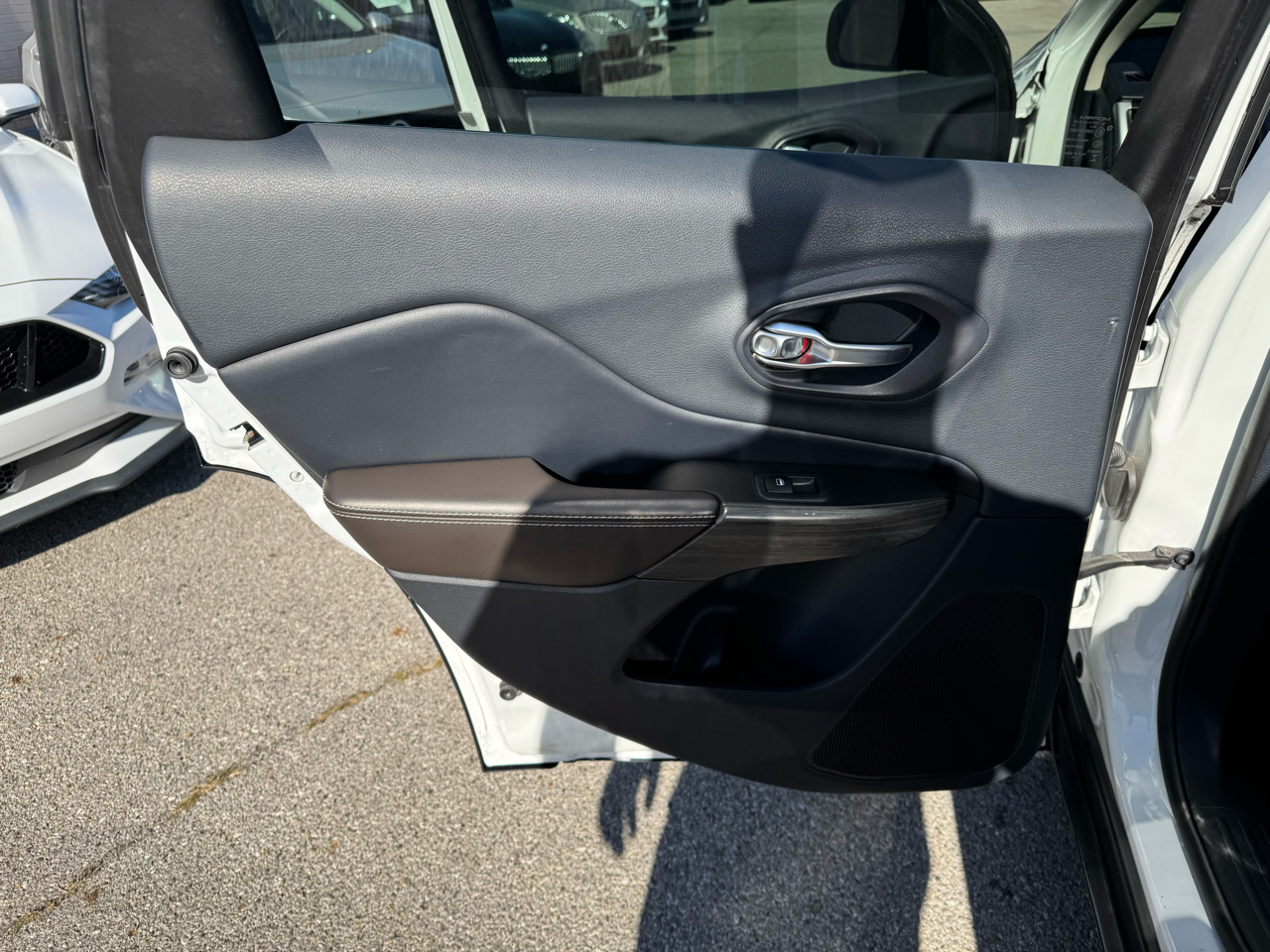 Jeep Cherokee Limited FWD 2015 Jeep Cherokee Limited FWD 2015
