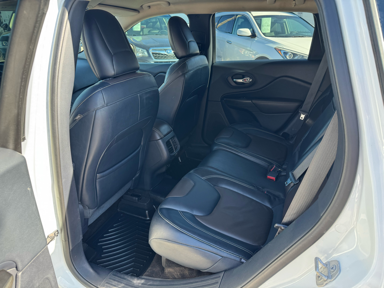 Jeep Cherokee Limited FWD 2015 Jeep Cherokee Limited FWD 2015