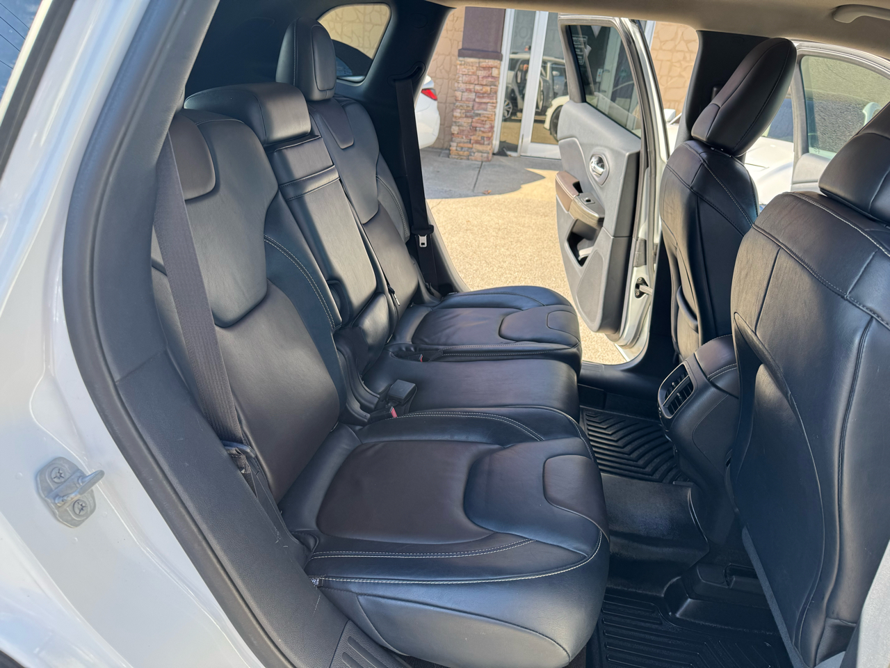 Jeep Cherokee Limited FWD 2015 Jeep Cherokee Limited FWD 2015