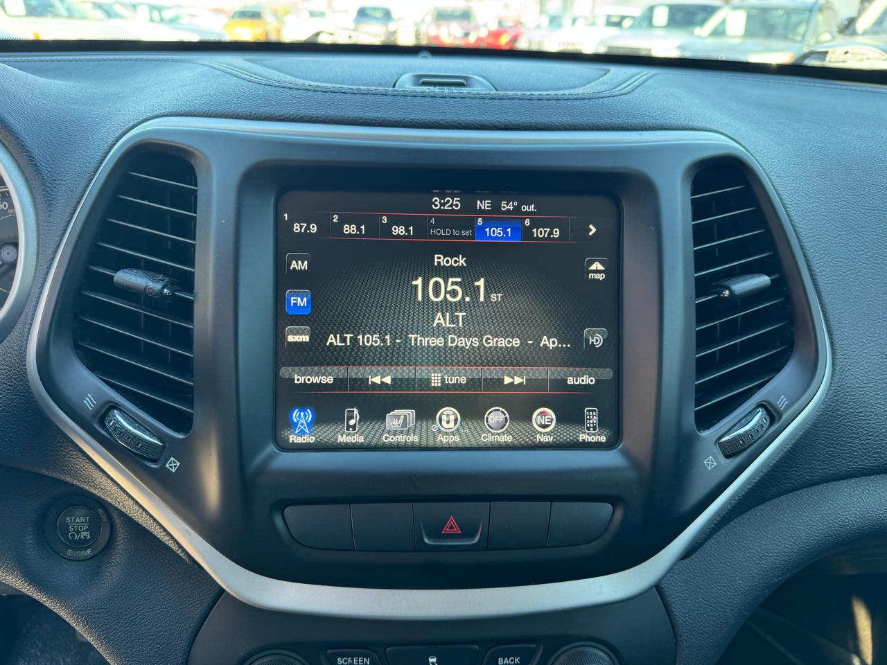 Jeep Cherokee Limited FWD 2015 Jeep Cherokee Limited FWD 2015