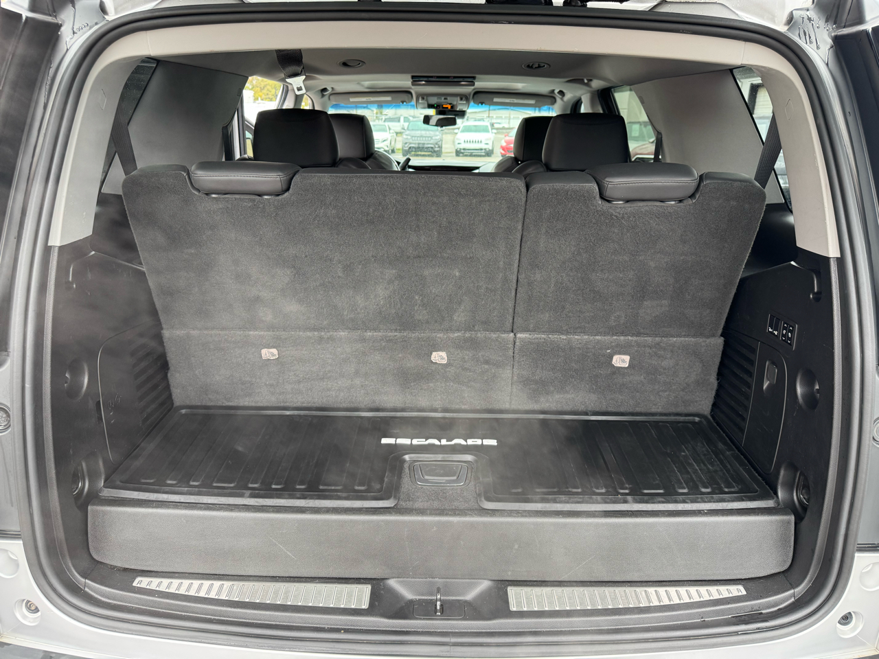 Cadillac Escalade Luxury 4WD 2019 Cadillac Escalade Luxury 4WD 2019