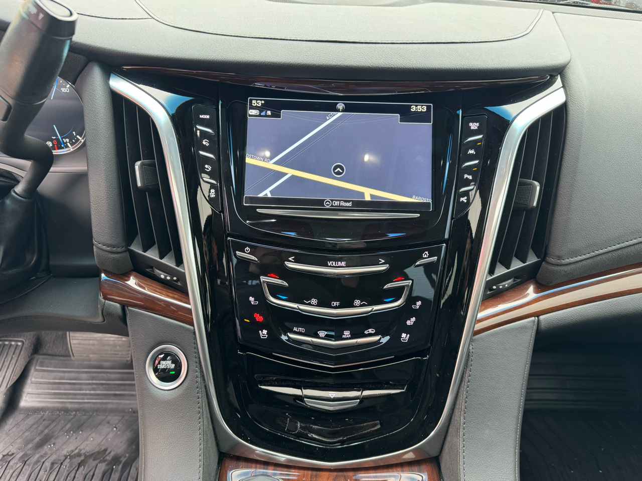 Cadillac Escalade Luxury 4WD 2019 Cadillac Escalade Luxury 4WD 2019