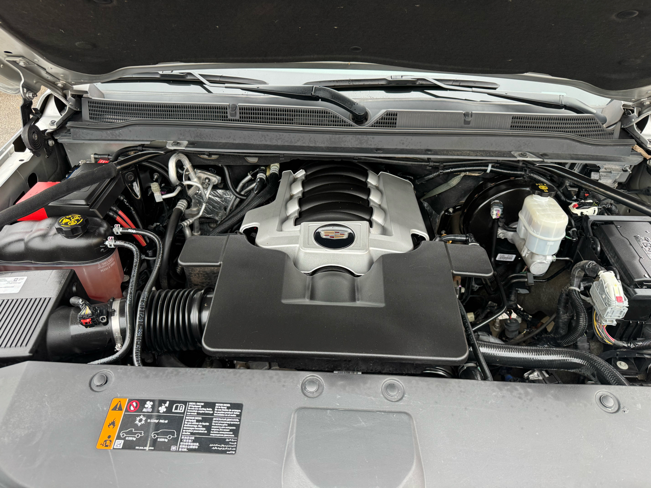 Cadillac Escalade Luxury 4WD 2019 Cadillac Escalade Luxury 4WD 2019