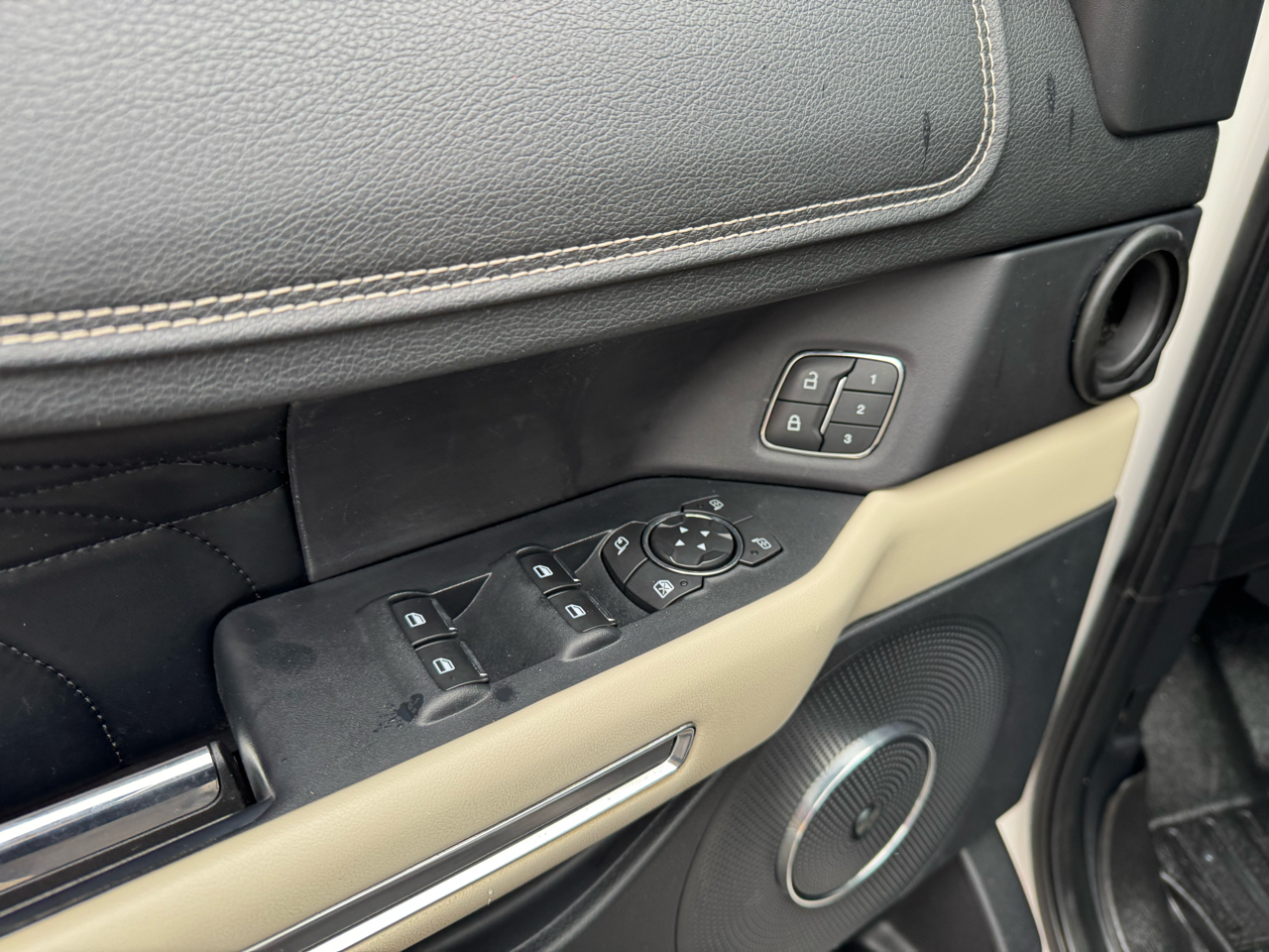 Ford Expedition MAX Platinum 4WD 2018 Ford Expedition MAX Platinum 4WD 2018