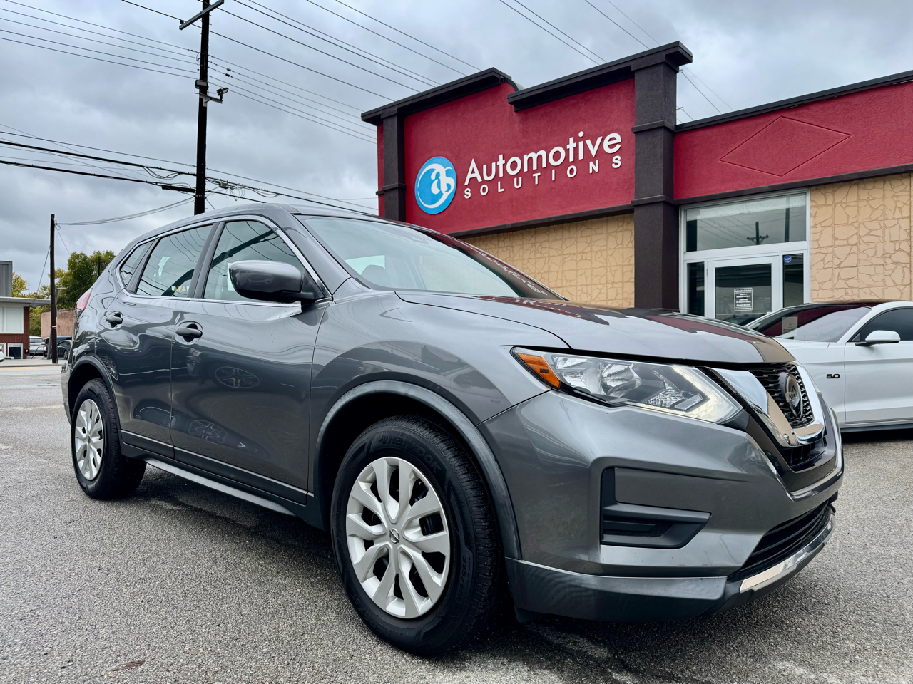 Nissan Rogue FWD 4dr S 2020 Nissan Rogue FWD 4dr S 2020