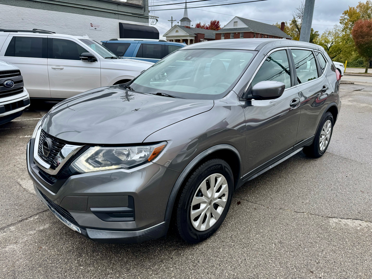 Nissan Rogue FWD 4dr S 2020 Nissan Rogue FWD 4dr S 2020