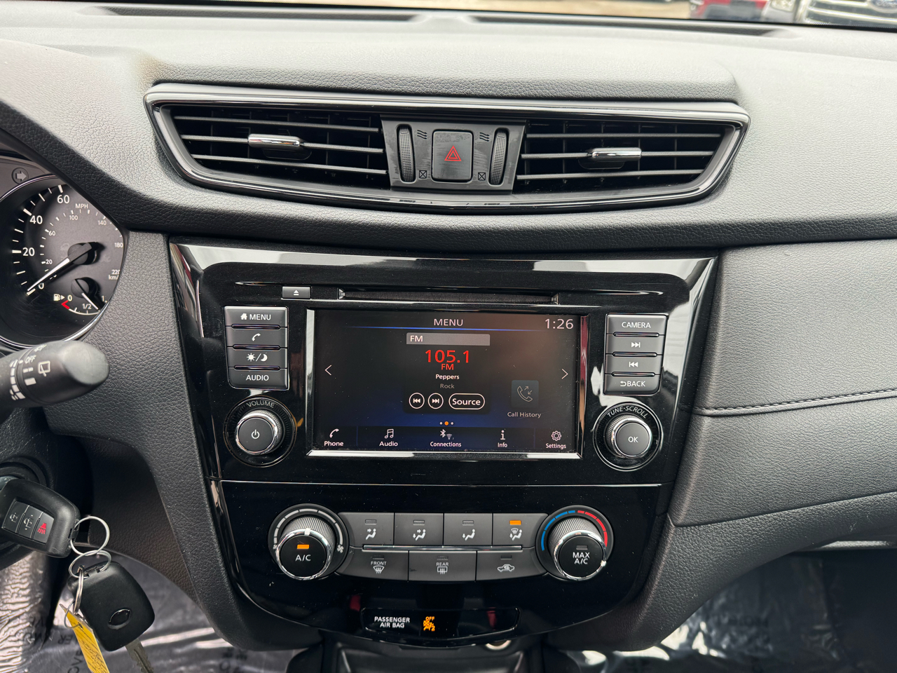 Nissan Rogue FWD 4dr S 2020 Nissan Rogue FWD 4dr S 2020