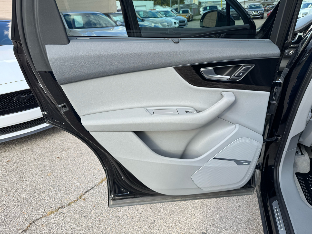 Audi Q7 3.0T Prestige quattro 2017 Audi Q7 3.0T Prestige quattro 2017