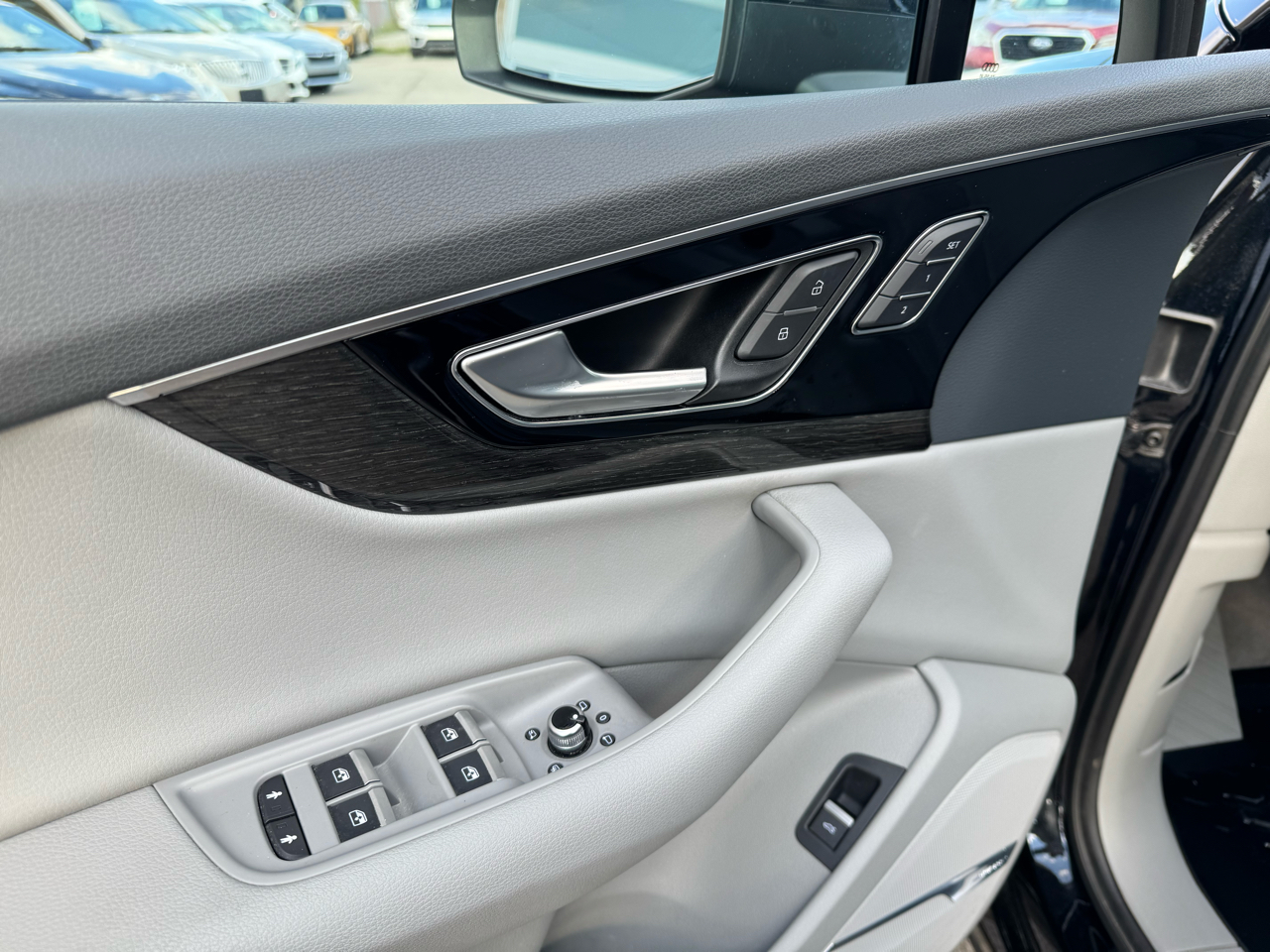 Audi Q7 3.0T Prestige quattro 2017 Audi Q7 3.0T Prestige quattro 2017