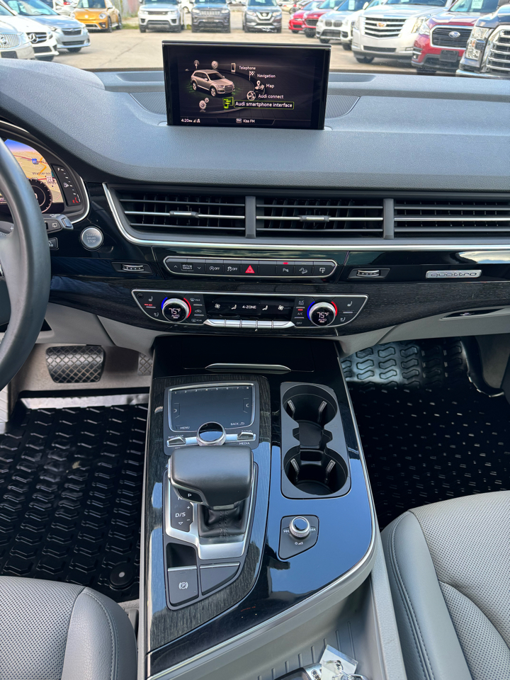 Audi Q7 3.0T Prestige quattro 2017 Audi Q7 3.0T Prestige quattro 2017