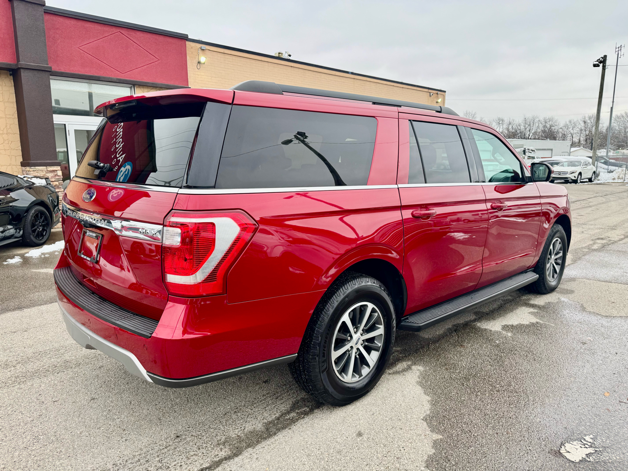 2020 Ford Expedition MAX XLT photo 3