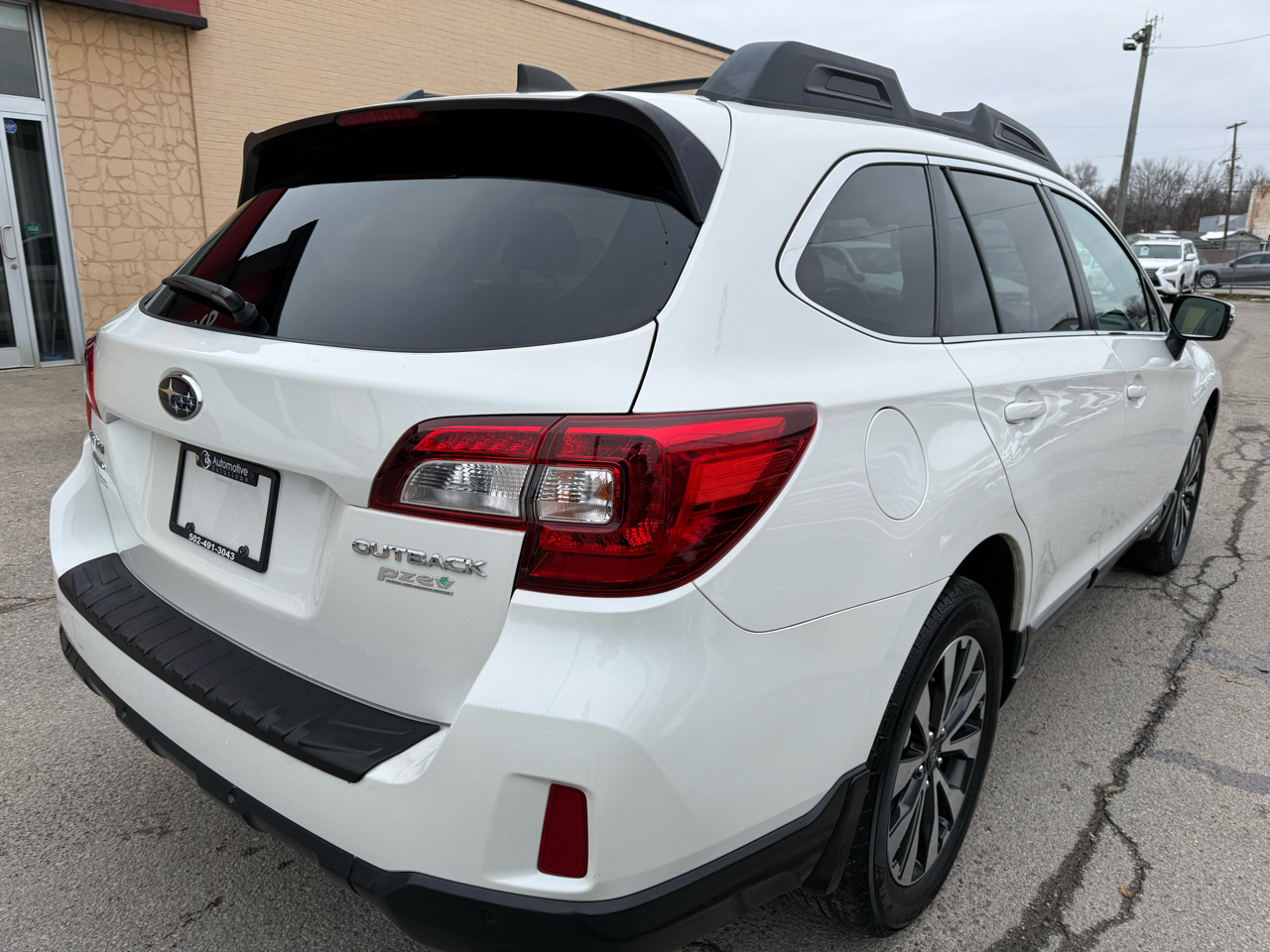 Subaru Outback 2.5i Limited 2017