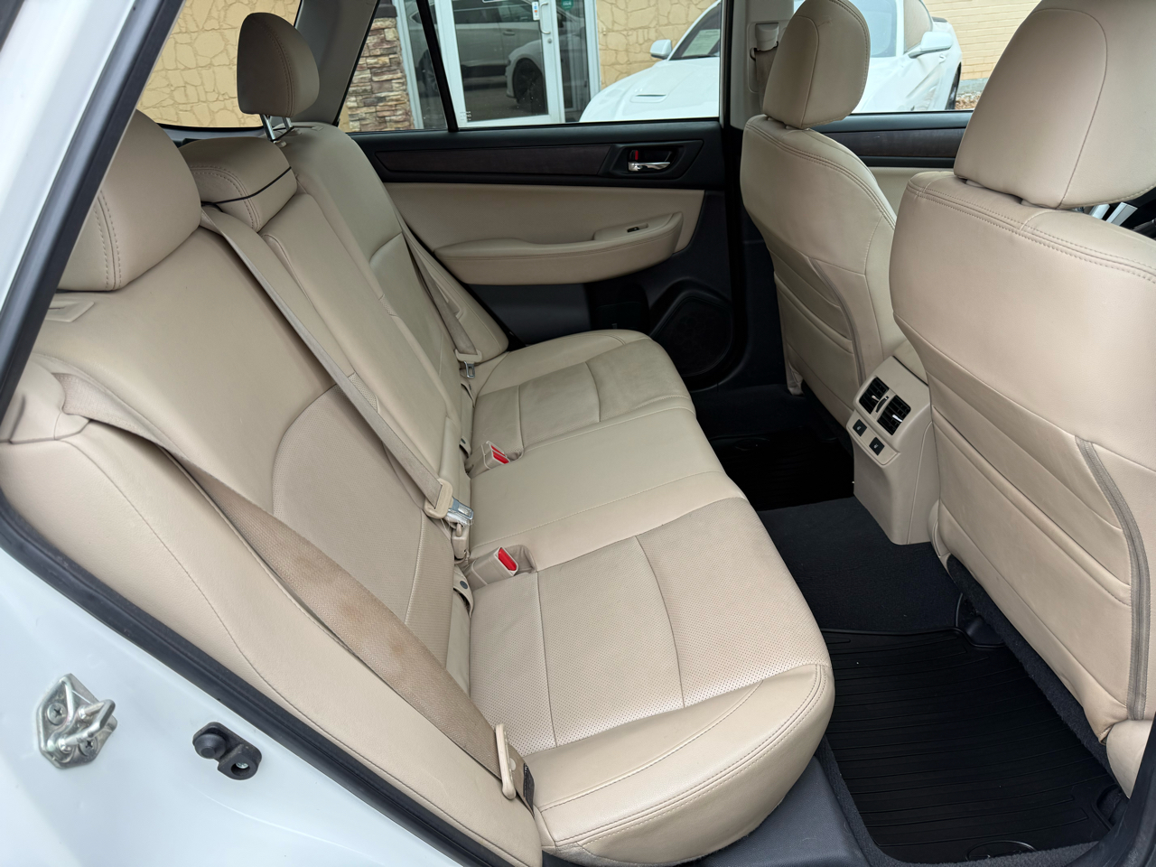 Subaru Outback 2.5i Limited 2017