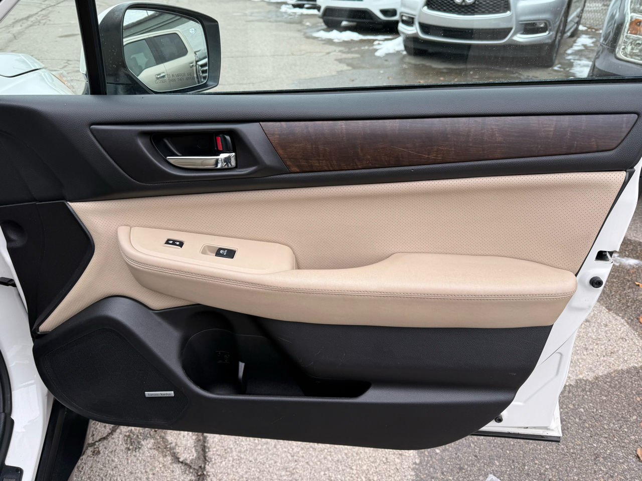 Subaru Outback 2.5i Limited 2017