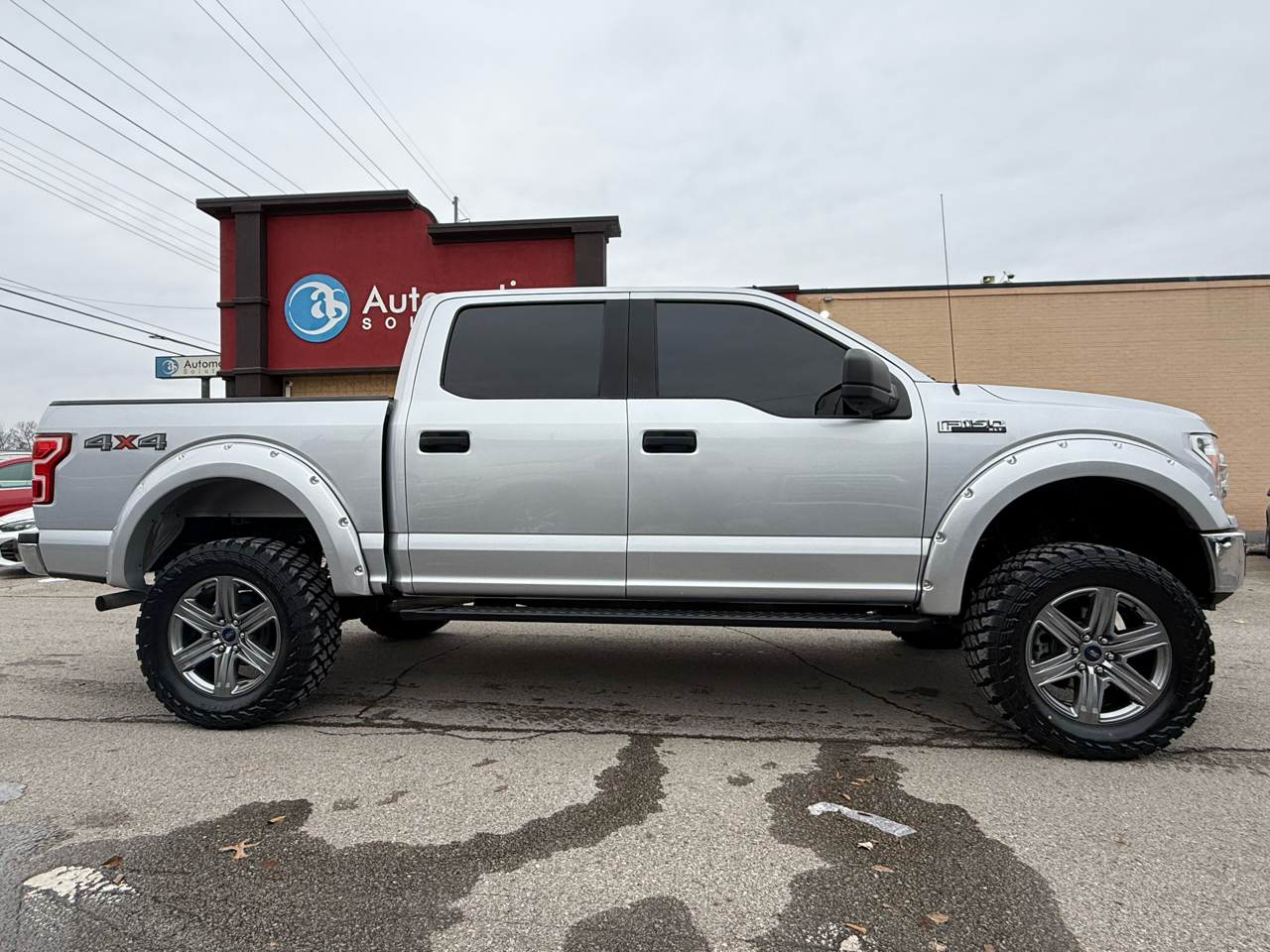 Ford F-150 XLT SuperCrew 5.5-ft. Bed 4WD 2019