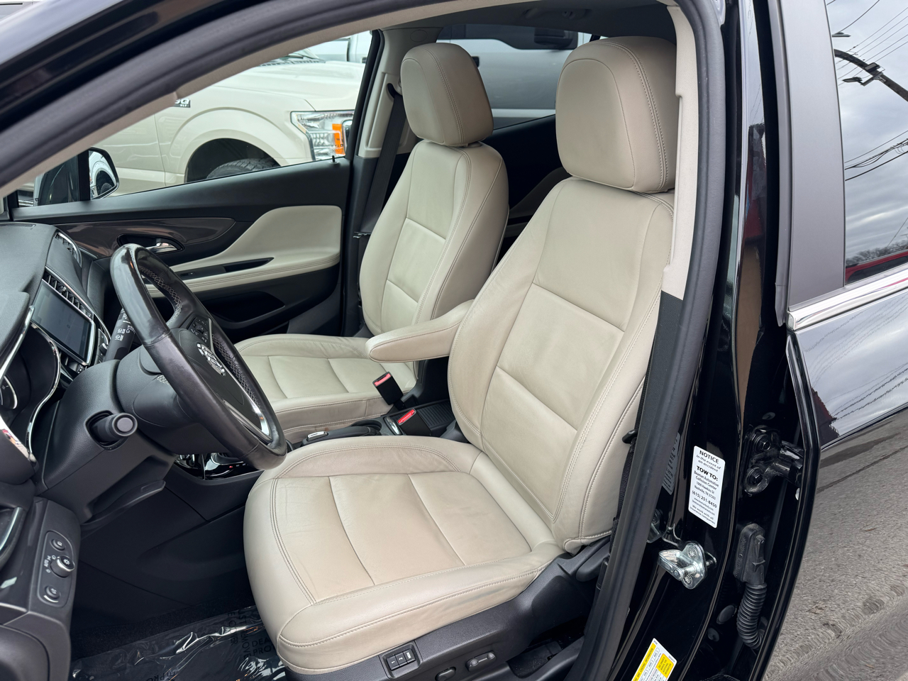 Buick Encore Essence FWD 2019