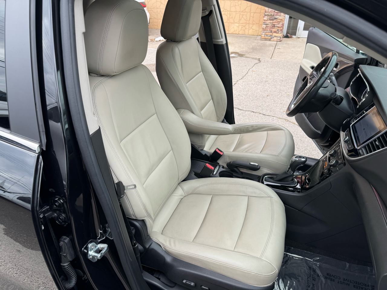 Buick Encore Essence FWD 2019