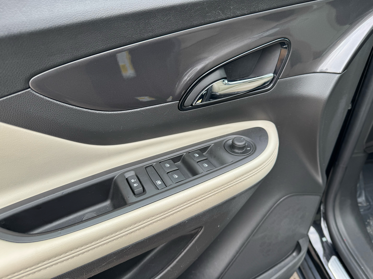 Buick Encore Essence FWD 2019