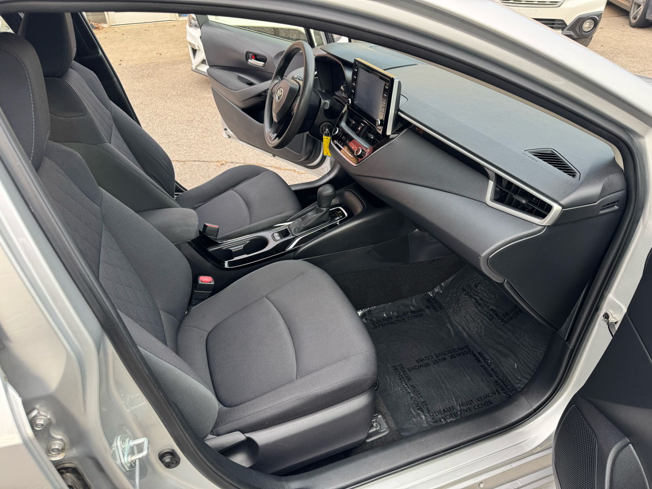 Toyota Corolla LE 2020