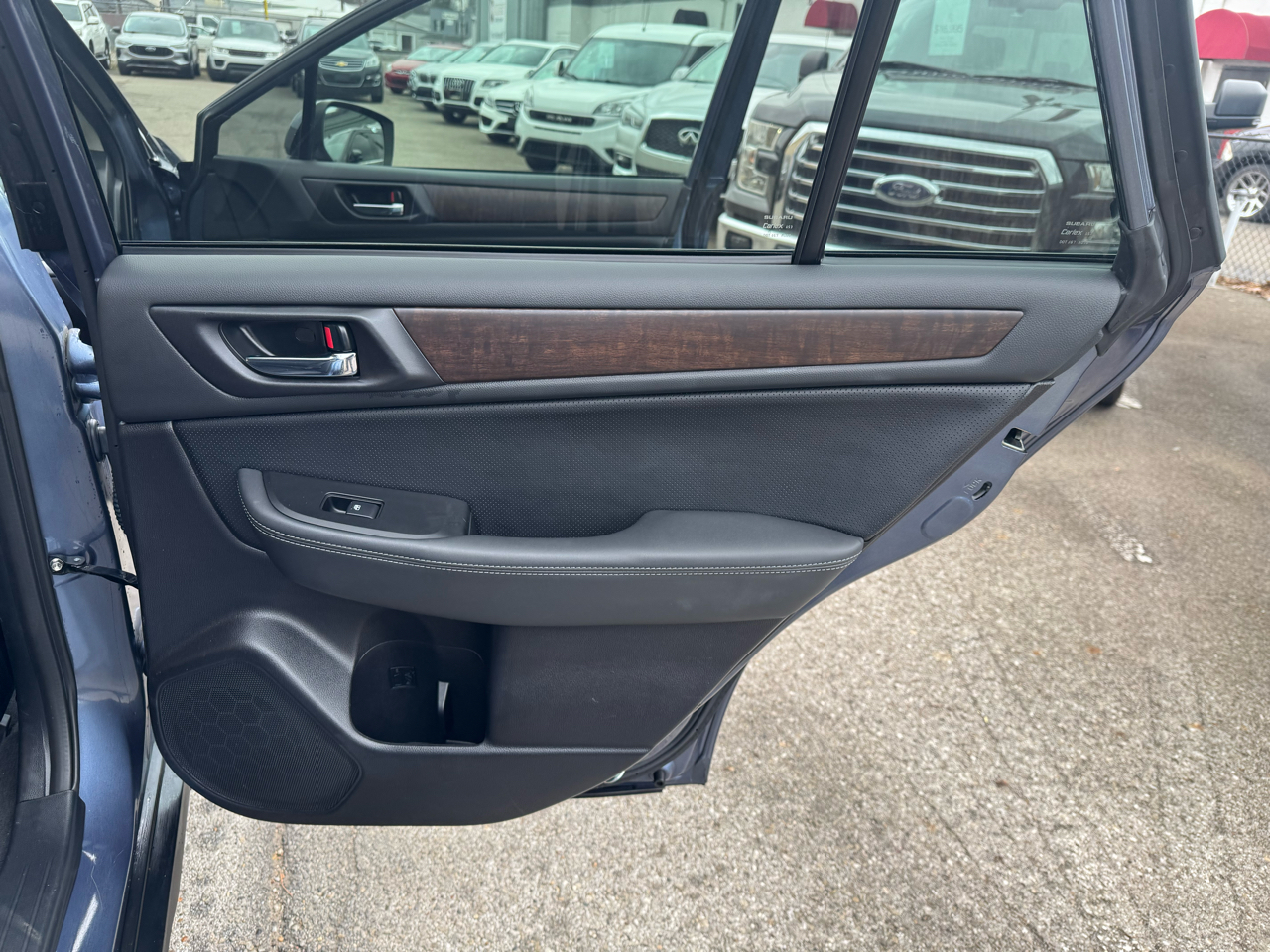 Subaru Outback 2.5i Limited 2017