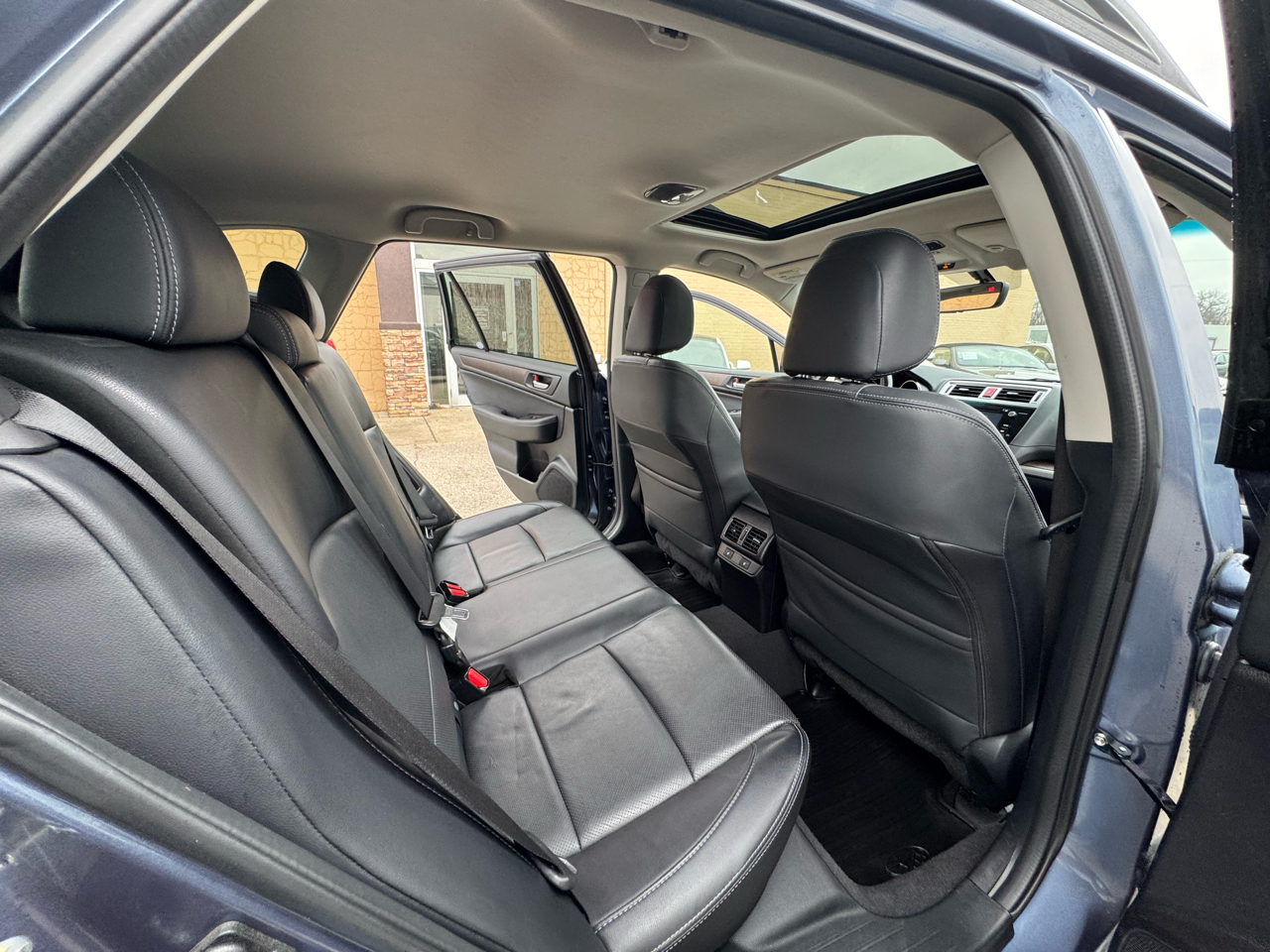 Subaru Outback 2.5i Limited 2017